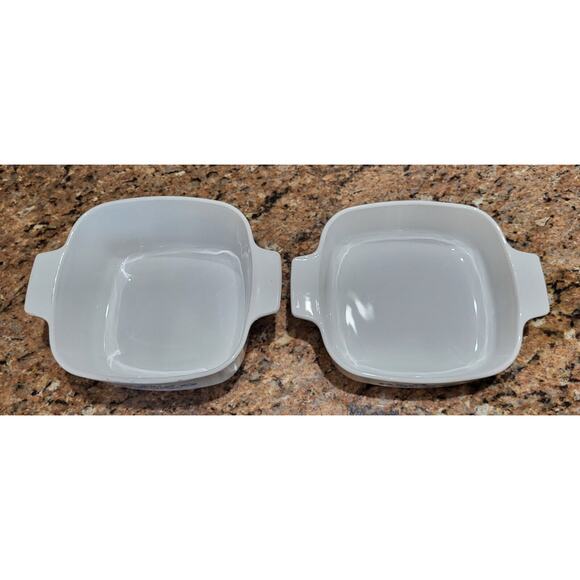 Vintage Corning Ware Blue Cornflower 1 qt and 1-1/2 qt set of 2 with 1 lid - Picture 9 of 16